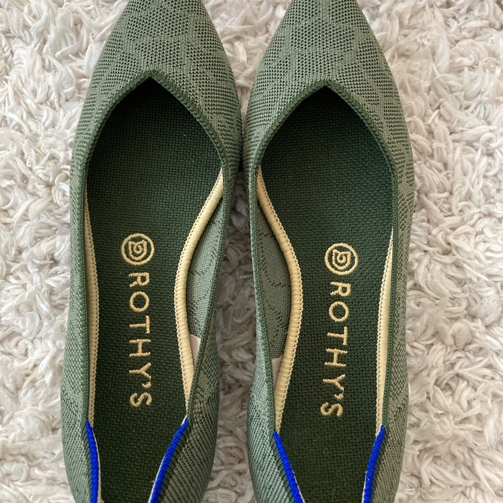 Rothy’s Safari Points size 8